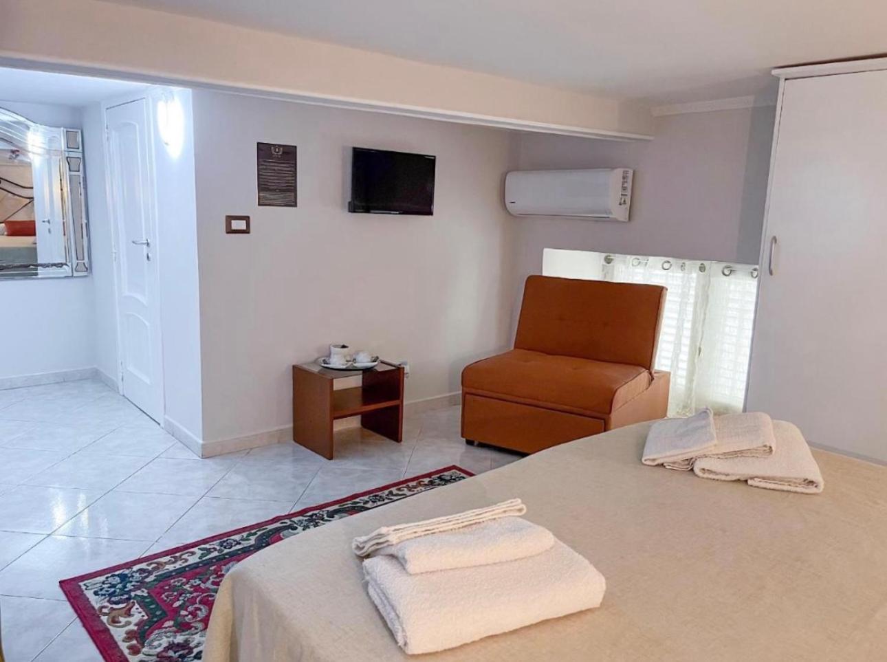 Beb Boreale Hotel Naples Exterior photo