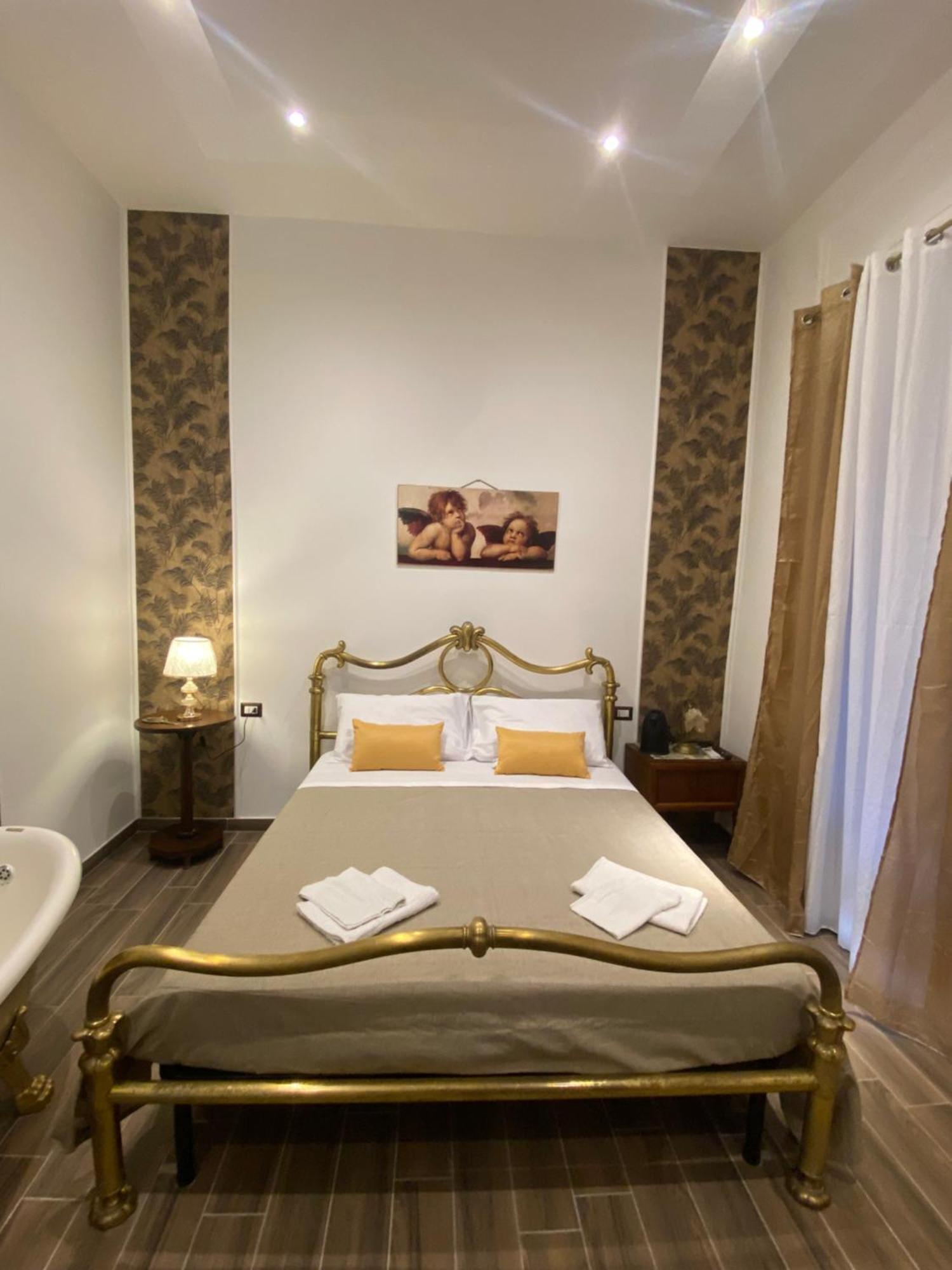 Beb Boreale Hotel Naples Exterior photo